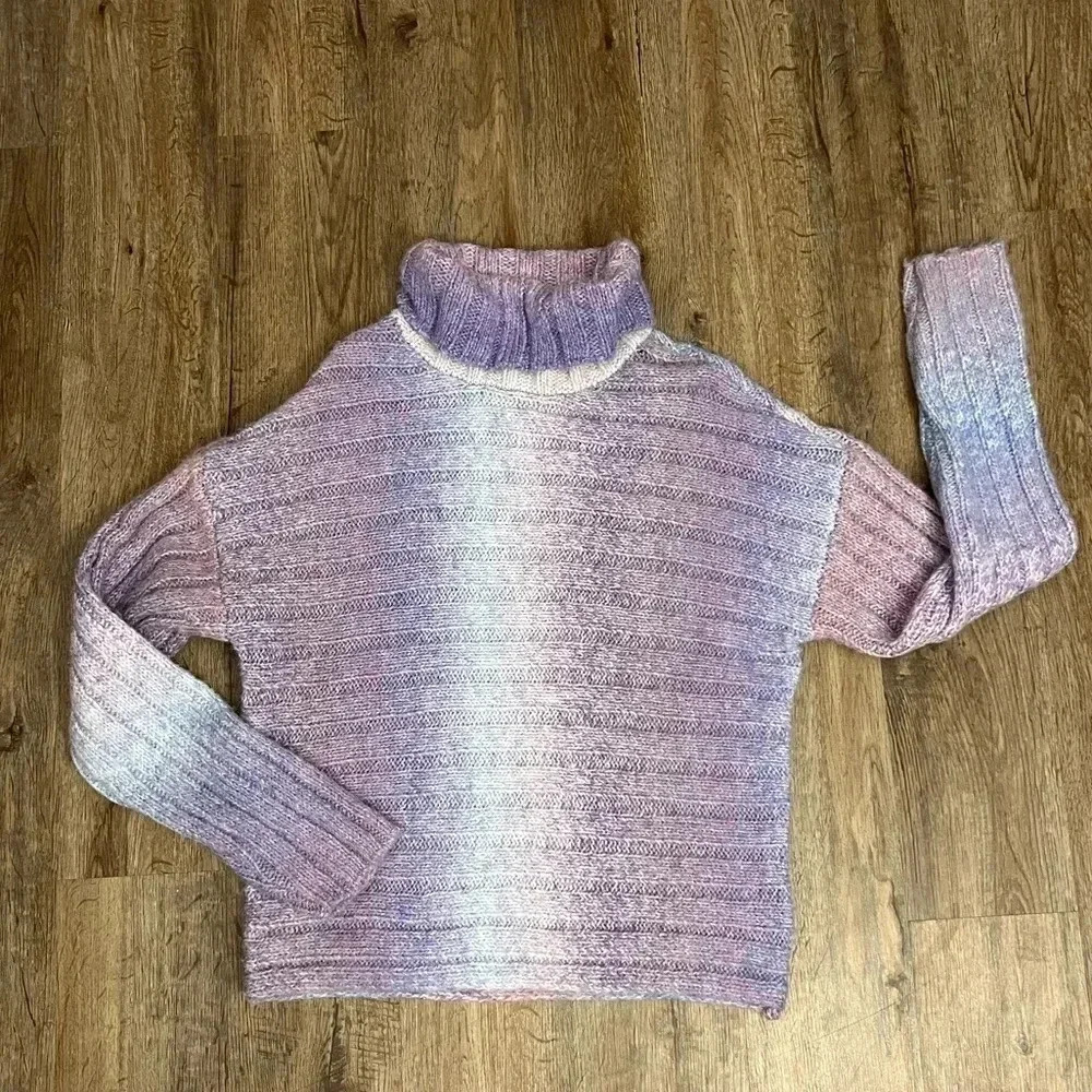 Olivia Sky •Gradient Turtleneck Chunky Sweater
